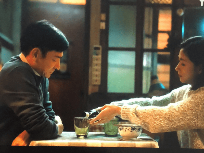 人潮汹涌，幸好有你